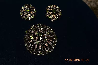 VINTAGE Gold Plated And Light Green Rhinestone Brooch & Earrings • $22.75