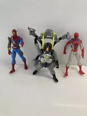 3 Spiderman Marvel Universe Action Figures 3.75 Inch • £2.99