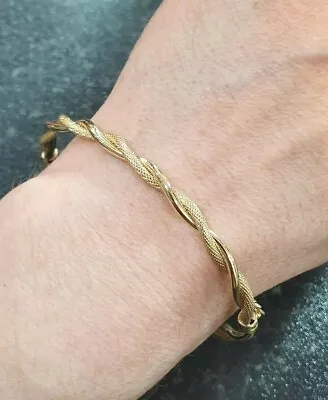 Bangle 9ct Gold Ladies  3.5 Grams Twist Plain & Patterned 4mm Wide - Hinged • £239