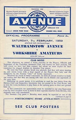 Walthamstow Avenue V Yorkshire Amateurs (FA Amateur Cup) 1958/1959 • £5.99