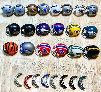 *Vintage/Rare* Lot Of 20 NFL AA Mini Collectable Mini Football Helmets W/BONUS!! • $0.99