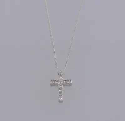 Princess Cut 0.25 Carat Diamond Cross 18ct Gold Pendant On 9ct Gold Necklace • £550