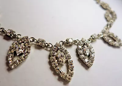 Martine Wester Vintage Style Leaf Design Necklace With Clear Swarovski Crystals • £23