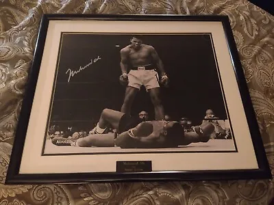 *Autographed*  Muhammad Ali  Vs. Liston* B&W 16 X20  Nicely Matted & Framed! 🔥 • $1499.99