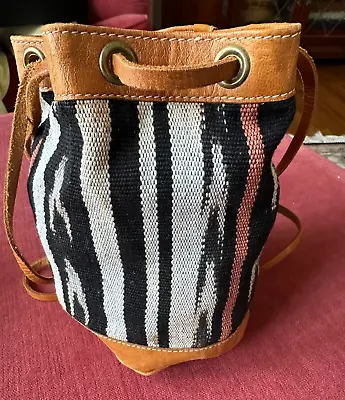Laurel Allan Imports Pouch Purse Shoulder Bag Guatemalan Import NEW VINTAGE • $16.99