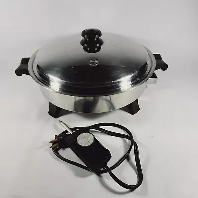 Saladmaster Oil Core Electric Skillet With VapoDome Lid Model 7252 • $89.99