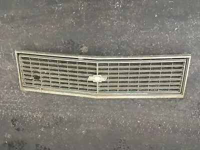 GM Chevy Pontiac Chevrolet Pickup Truck Van Car Grill  474757 - T1000 • $65