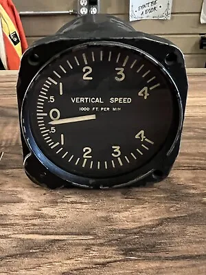 Vertical Air Speed Indicator VSI. 400 FPS Feet Per Minute No MFG Or Data Plate • $49.95