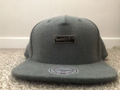 Mitchell And & Ness Logo Grey Baseball Cap Snapback Hat New RRP. £30 • £20