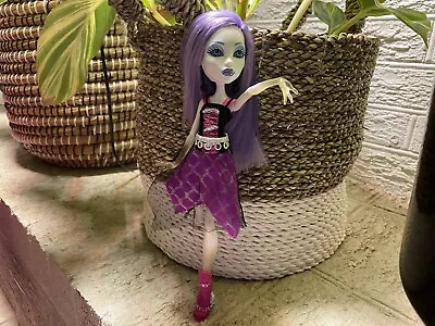 Spectra Vondergeist Doll First Wave Monster High • $10