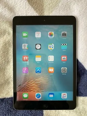 Apple IPad Mini 1st  Generation  -16 GB Space Grey  • £22.99