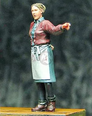 Djiti's 1/35 European Civilian Woman Pointing Direction WWII [Resin Model] 35056 • $16.16