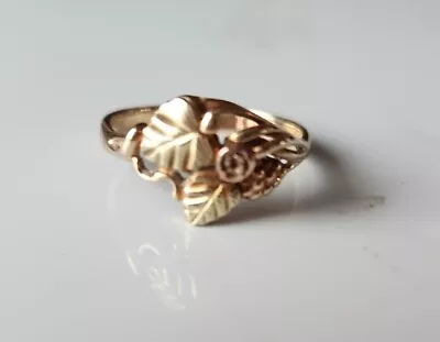 Vintage Landstrom's 10K Black Hills Gold Grape & Leaf Ring Sz 7 2.3g VGC • $112.40