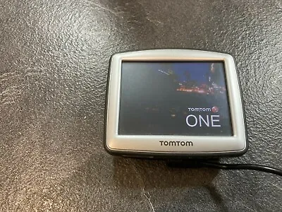 £10 • Buy TomTom ONE V4 - UK/Roi  Maps
