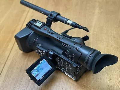 Panasonic HMC-151 Full HD Camcorder In Excellent Condition. • £750