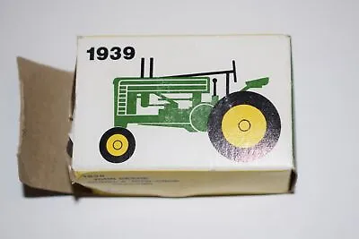 John Deere 1939 Model A Row-Crop Tractor In Box (STG72) • $9
