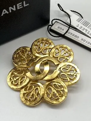 Rare Vintage CHANEL 1995 Brooch Gold Plated 95 Chanel Vintage Coco Mark Access • $1070.31