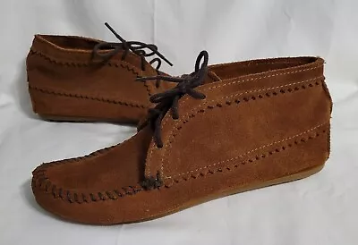 Minnetonka Moccasin Chukka Ankle Boot Women's Size 8.5 Brown Suede Leather Shoes • $29.99