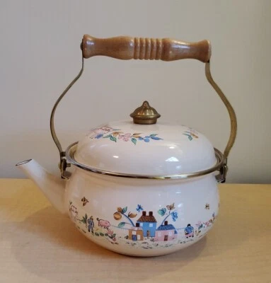 $26.10 • Buy International Heartland 2 Qt Vtg Teapot Kettle Enamel With Brass/Wood Handle