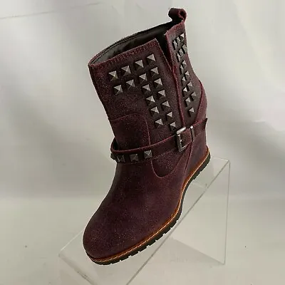 Skechers SKCH Plus 3 Cheeky Ankle Boots Wedge Burgundy Distressed Leather Sz 5.5 • $44.95