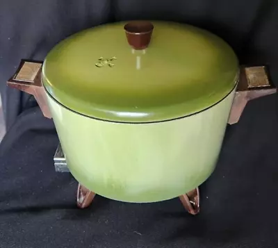 Vintage Avocado Presto 5 Qt Deep Fryer • $40