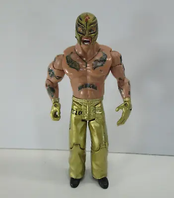 WWE Action Figure Rey Mysterio Ruthless Aggression Gold Pants JAKKS Pacific 2005 • $12.95