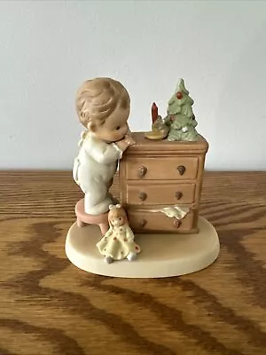 Enesco. Memories Of Yesterday.  Not A Creature Was Stirring   524697 • $12