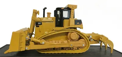Track Type Tractor Bulldozer Construction Vehicle Model Diecast Amercom 1:64 • £12.88