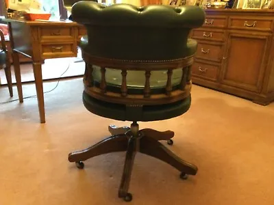 £450 • Buy Leather Captains Chair Excellent Condition