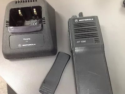 Motorola HT1000 Model # H01KDC9AA3CN  NTN1174A Charger UNTESTED SOLD AS PARTS • $60