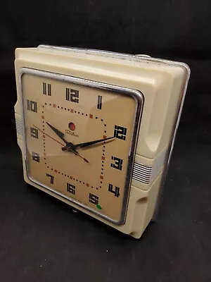 Telechron 2H11 BEIGE Electric Wall Clock Art Deco Works Café Works!  • $100