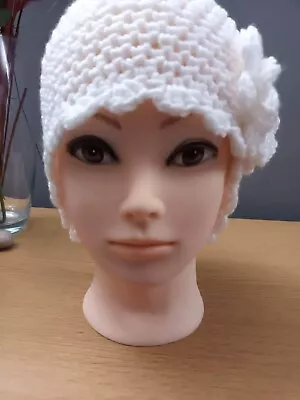 £4 • Buy Ladies 1920s Style Crochet Hat. White