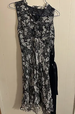 Beautiful Spense Black Cocktail Evening  Party Dress Size 6 Preowned GG100 • $9.99