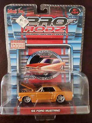 Maisto Pro Rodz Orange Pro Touring '65 Ford Mustang Coupe New 1/64 Mint! • $9.99