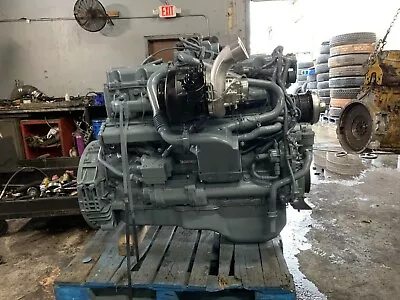 2004-2006 / Mack E7 ENGINE EGR HP427 FULLY INSPECTED / USED • $12000