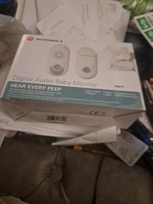 Motorola MBP8 Digital Audio Baby Monitor • £20