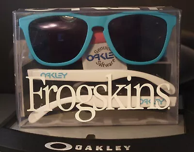 Oakley FROGSKINS Limited Edition 4 Legged Matte Turquoise/ White W/Grey 03-217 • $534