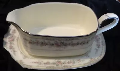 Noritake China SHENANDOAH 2-piece Gravy Boat Detached Underplate / Butter Relish • $89.99