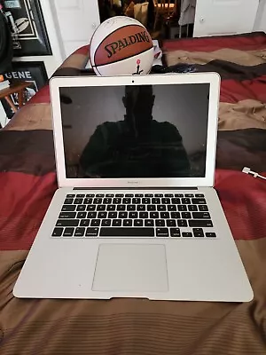 Mac Book Pro Air 2014 13 • $200