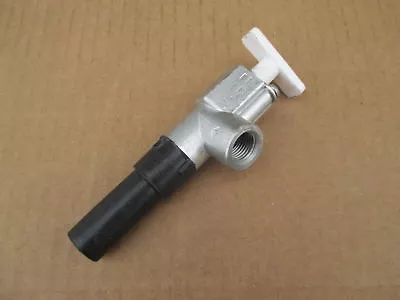 Fuel Tap Petcock For Massey Ferguson Mf 135 148 230 231 240 240p 250 300 Loader • $8