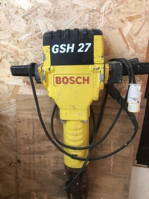 £350 • Buy GSH 27 BOSCH Concrete Breaker