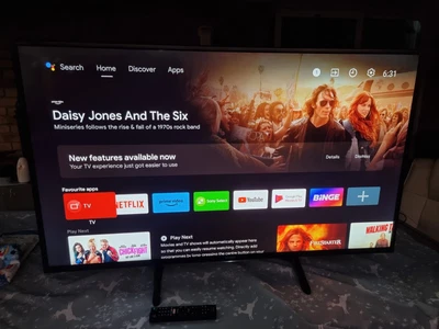 $700 • Buy Sony Bravia 55  4K TV KD-55X7000D
