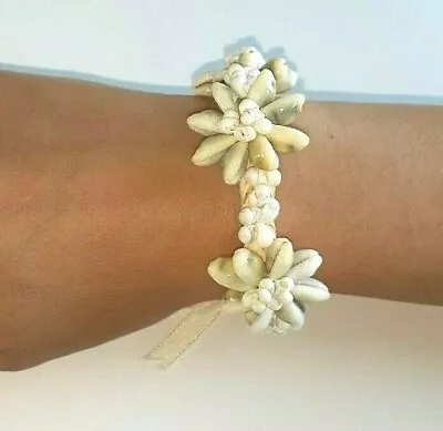 Vintage Hawaii Handmade Raffia Weaved Sea Shell Flower Bracelet Adjustable  • $13.49