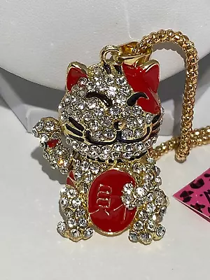 Betsey Johnson Maneki-neko Waving Lucky Good Fortune Cat Gold Movable Pendant • $31.99