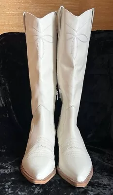 Anthropologie COCONUTS Matisse WOMEN'S ALLEGRA White Leather ZIP Western Boots 8 • $99