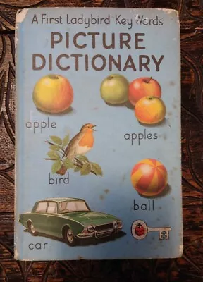 Ladybird 642: A First Key Words Picture Dictionary By J. McNally 1965 • £2