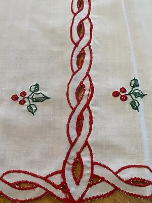 Vtg Poinsettia Mistletoe Embroidered Cut Out Christmas Tablecloth Large • $38.25
