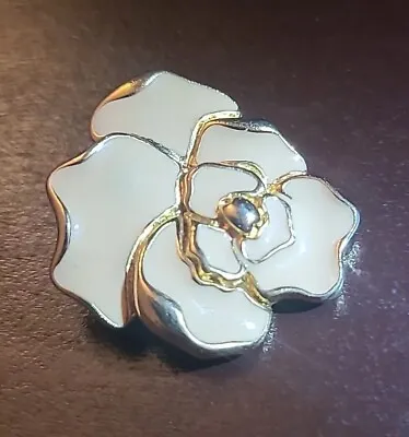 Vintage Signed TRIFARI Gold Tone Cream Enamel Flower Brooch Pin • $15