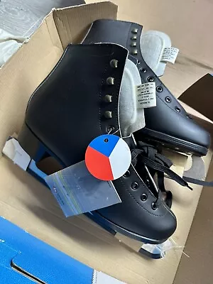 Botas  Robin  Figure Ice Skates Men's Size 10.5 • $50