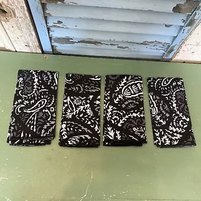 Vera Bradley Lot Of 4 Paisley Noir  Napkins • $17.48